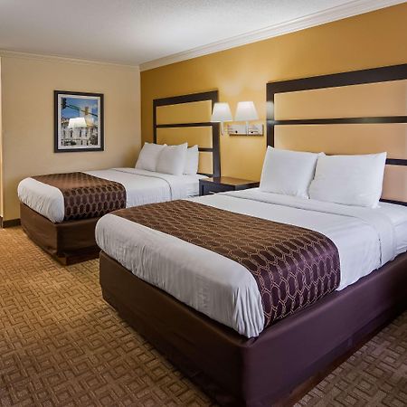 Best Western Inn & Suites Byron Luaran gambar