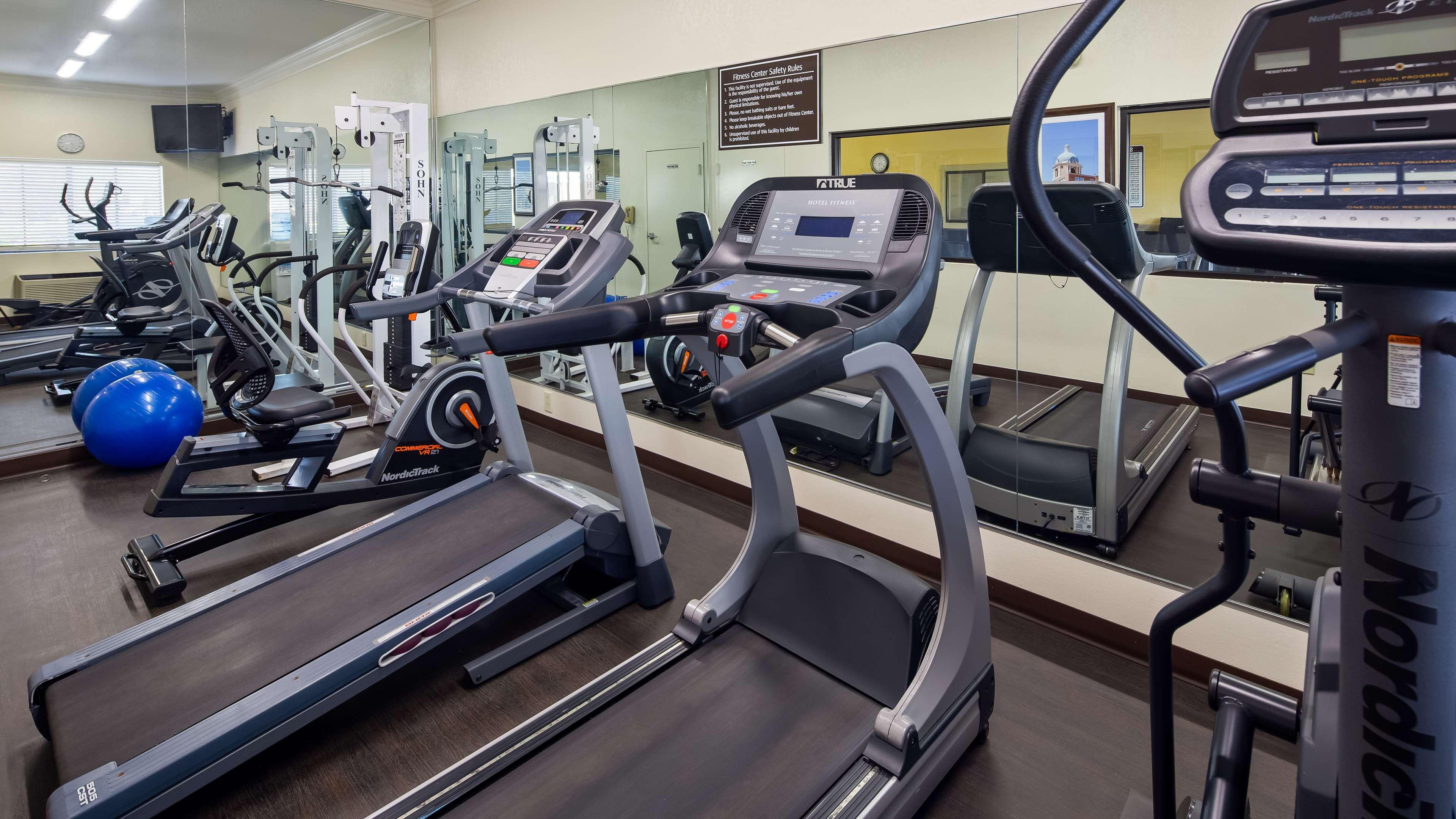 Best Western Inn & Suites Byron Luaran gambar