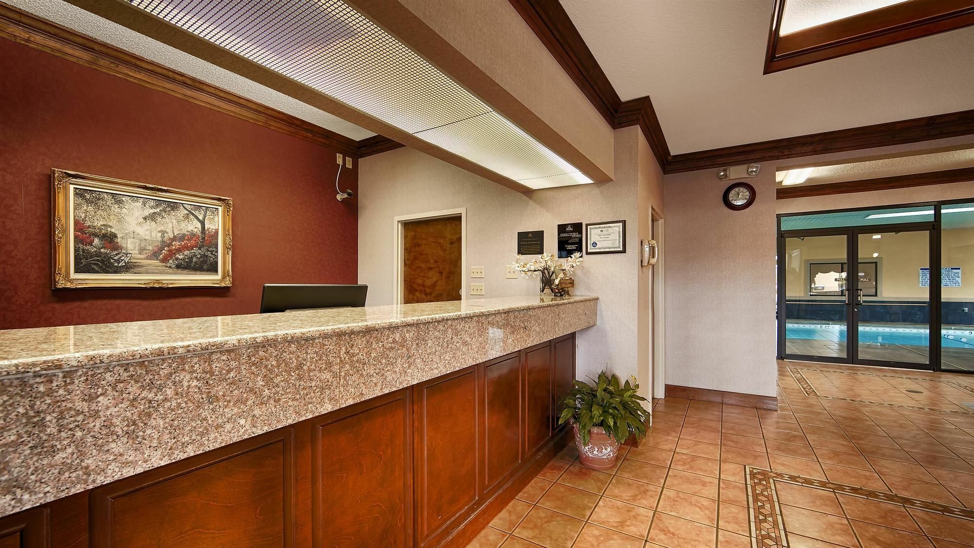 Best Western Inn & Suites Byron Luaran gambar